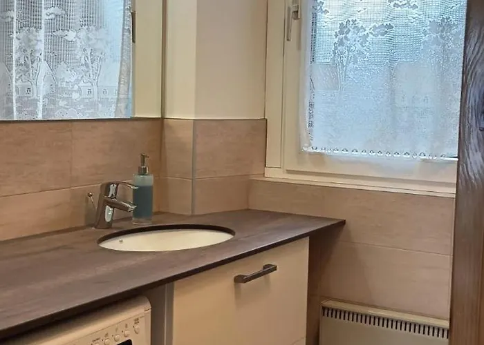 Tabia Iori アパート ボルミオ